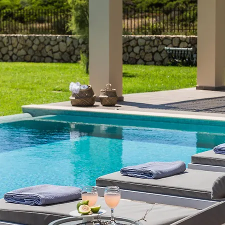 Infinity Blue By Kefaloniacollections Vila Svoronata